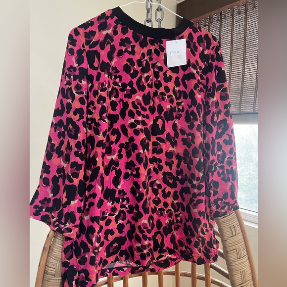 Multicolour animal print hi neck pink top by NEXT in size 12 viscose material - Picture 2 of 6